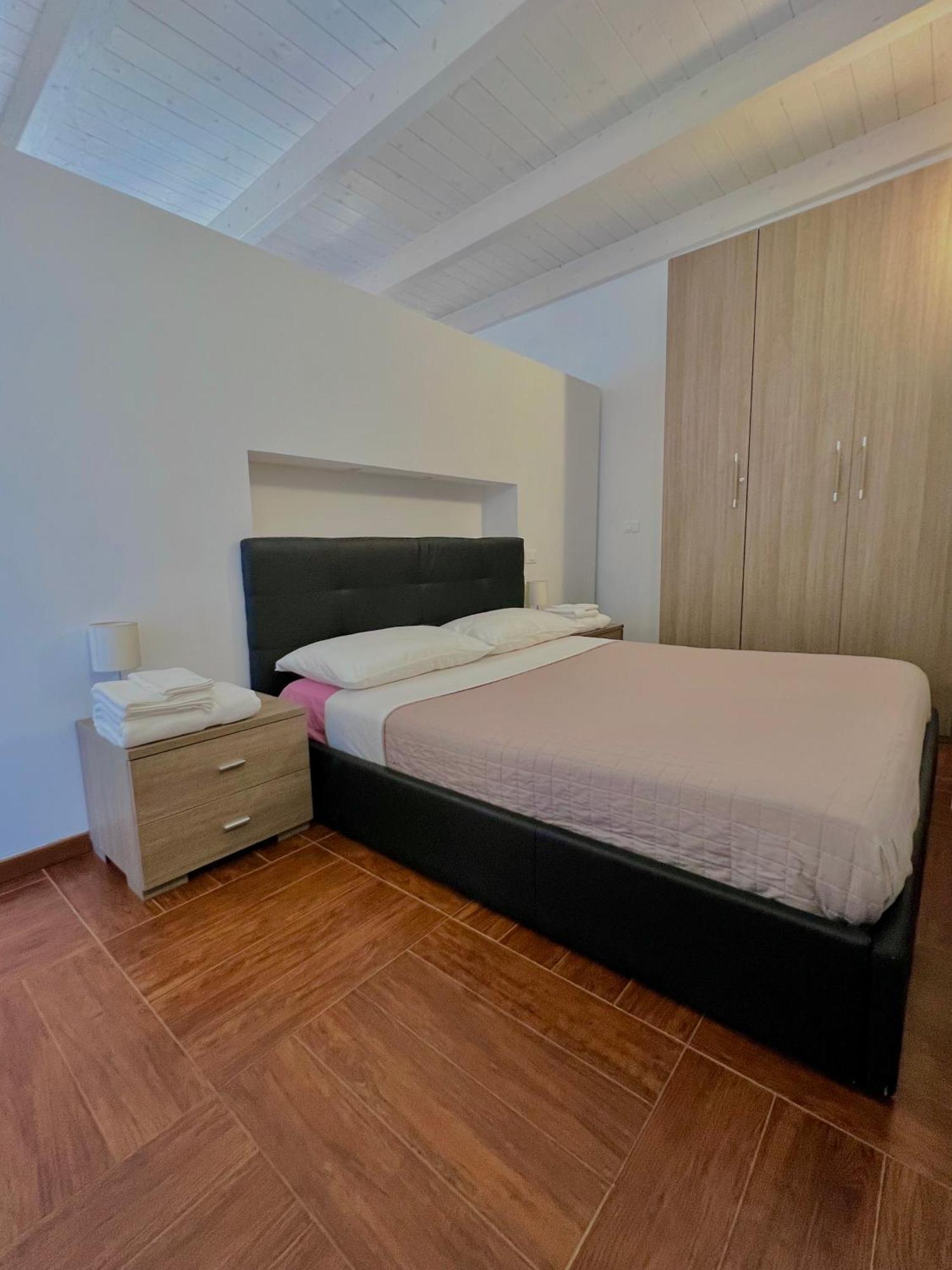 Alba Suite-Rome Airport Fco-Fronte Mare ฟิวมิชีโน ภายนอก รูปภาพ